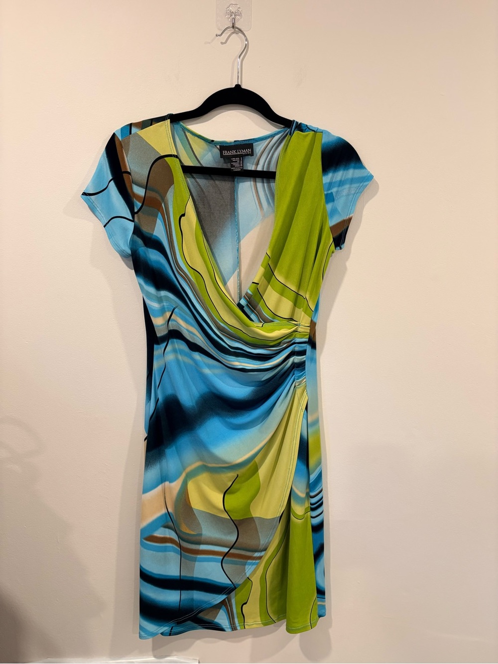 Frank Lyman Abstract Print Ruched Sheath Dress| Made in Canada | Size 8 - Picture 5 of 9